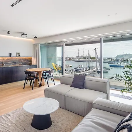 Flatbook - Center Yacht Park Marina View * 그디니아